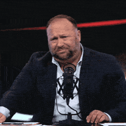 1717946542364561 1717915417186176.gif