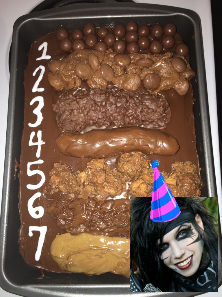 1747382992387078m.jpg