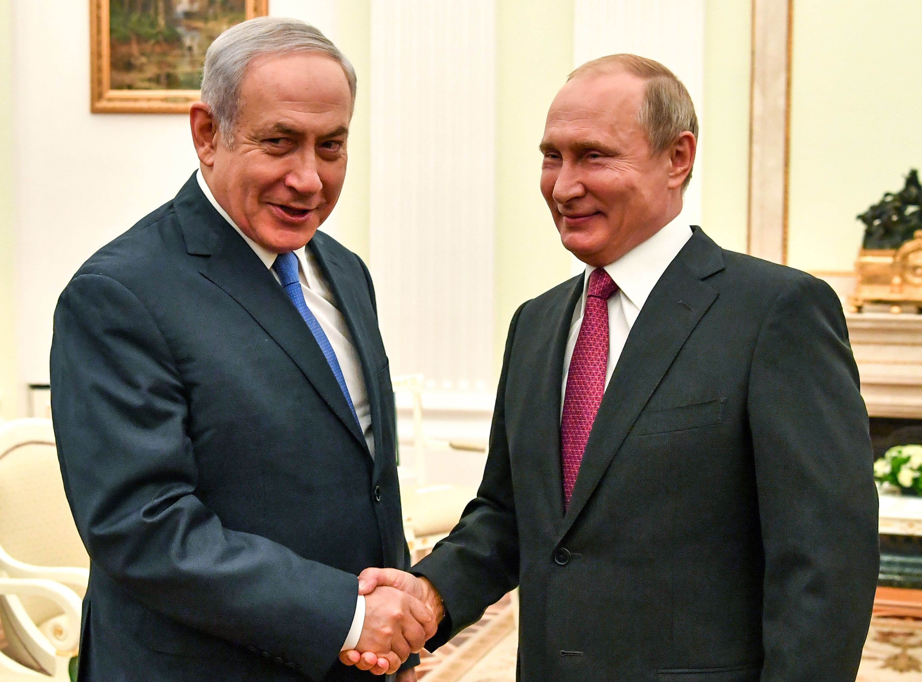 180712110020-netanyahu-putin.jpg