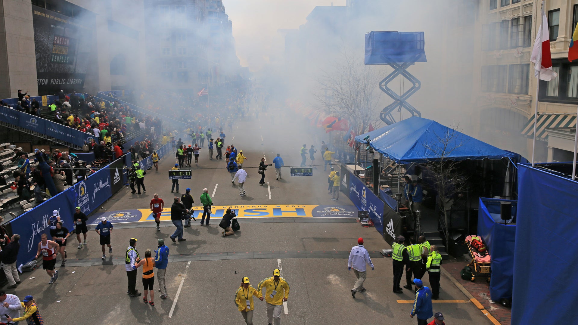 boston-marathon-bombing-gettyimages-166665217.jpg