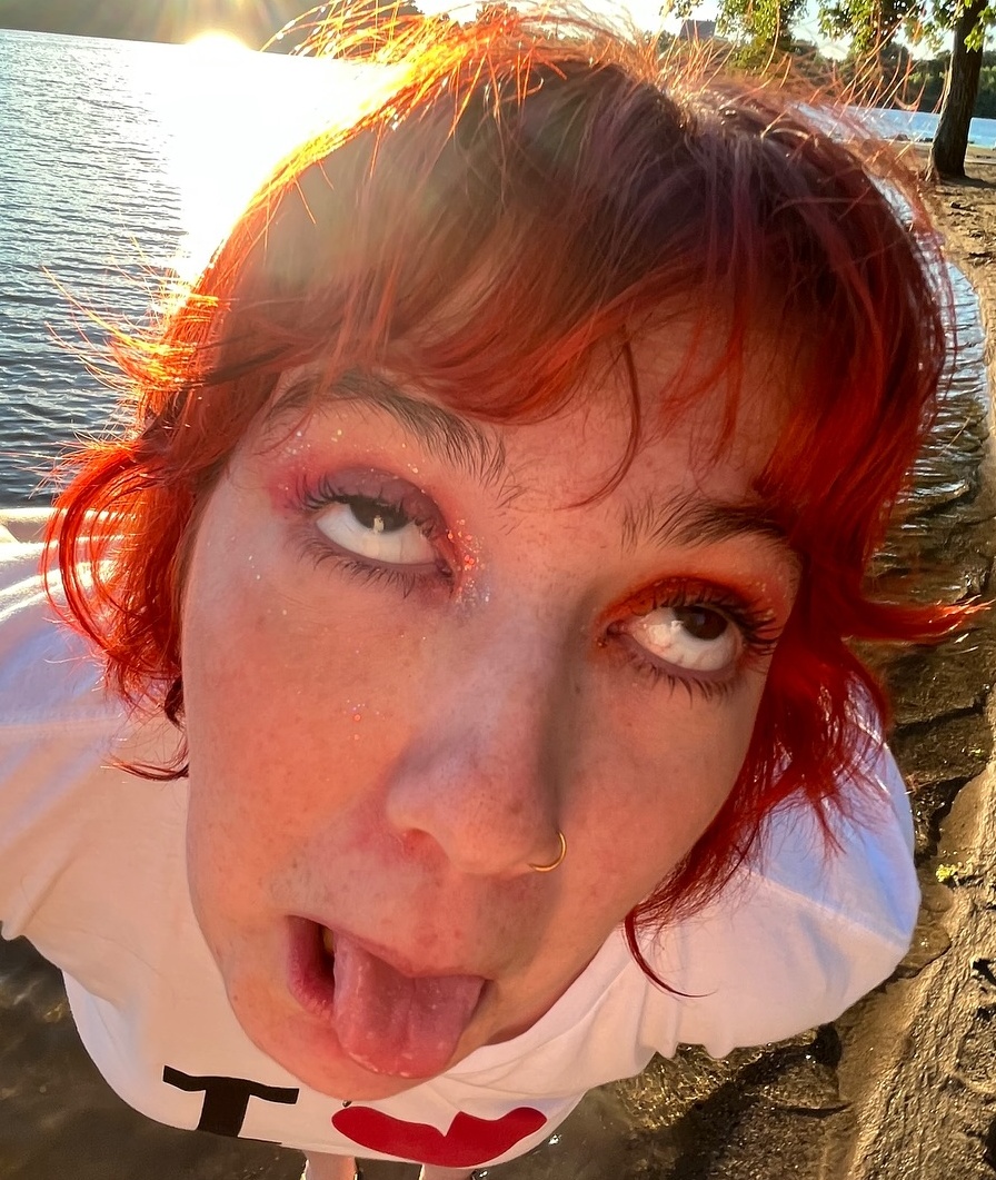 cum_here.jpg