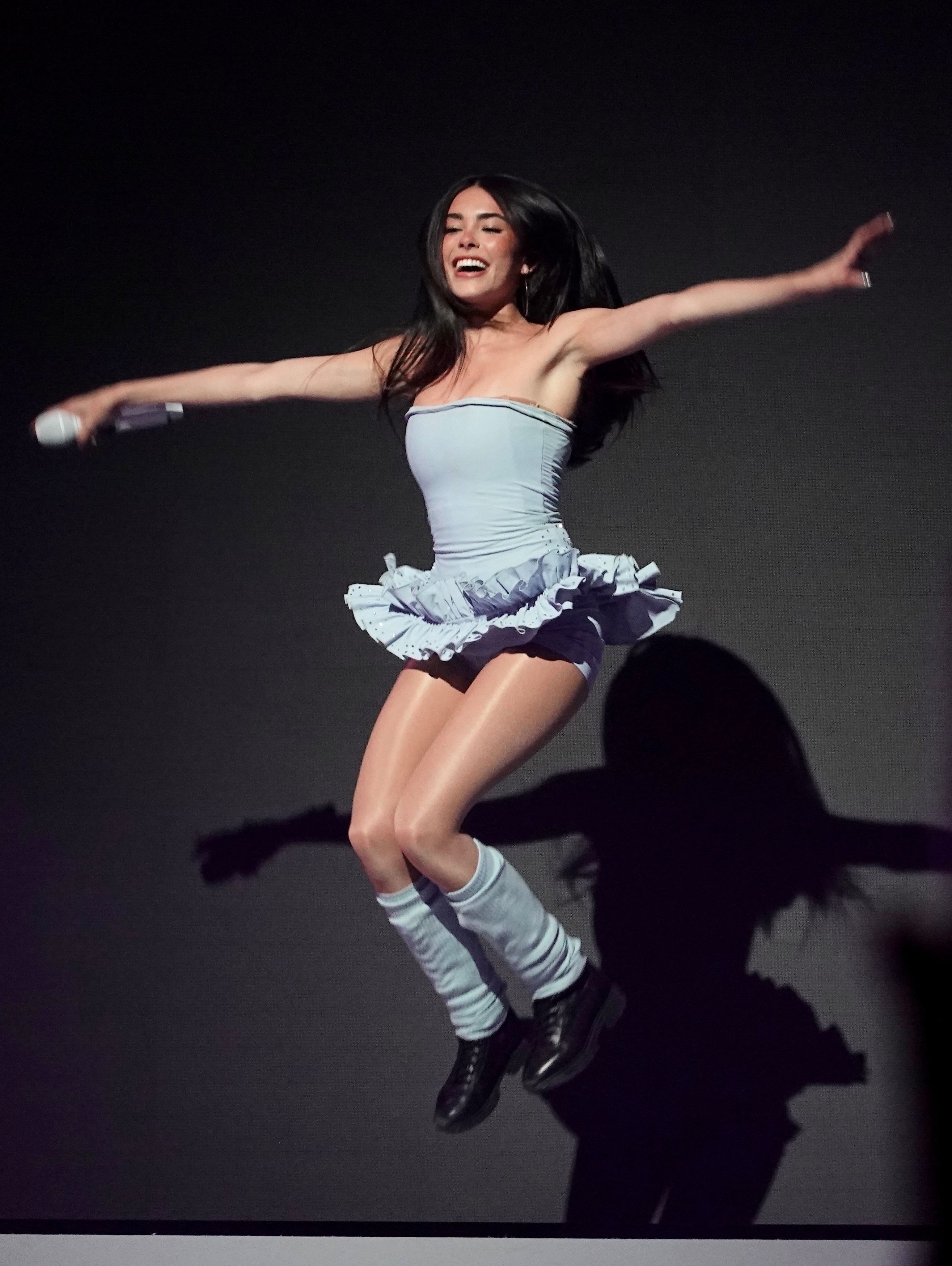 Madison_Beer_-_The_Spinnin_Tour_in_Las_Vegas_06-05-2024__54_.jpg