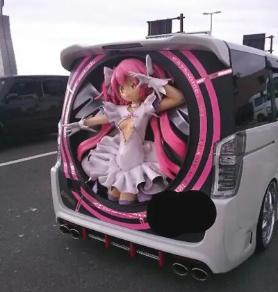 madoka-itasha01.jpg