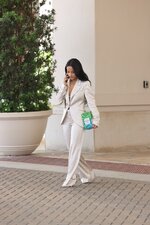 Becky_G_out_in_Orlando_04-30-2026__2_.jpg