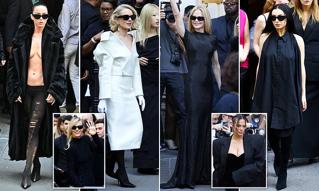 www.dailymail.co.uk